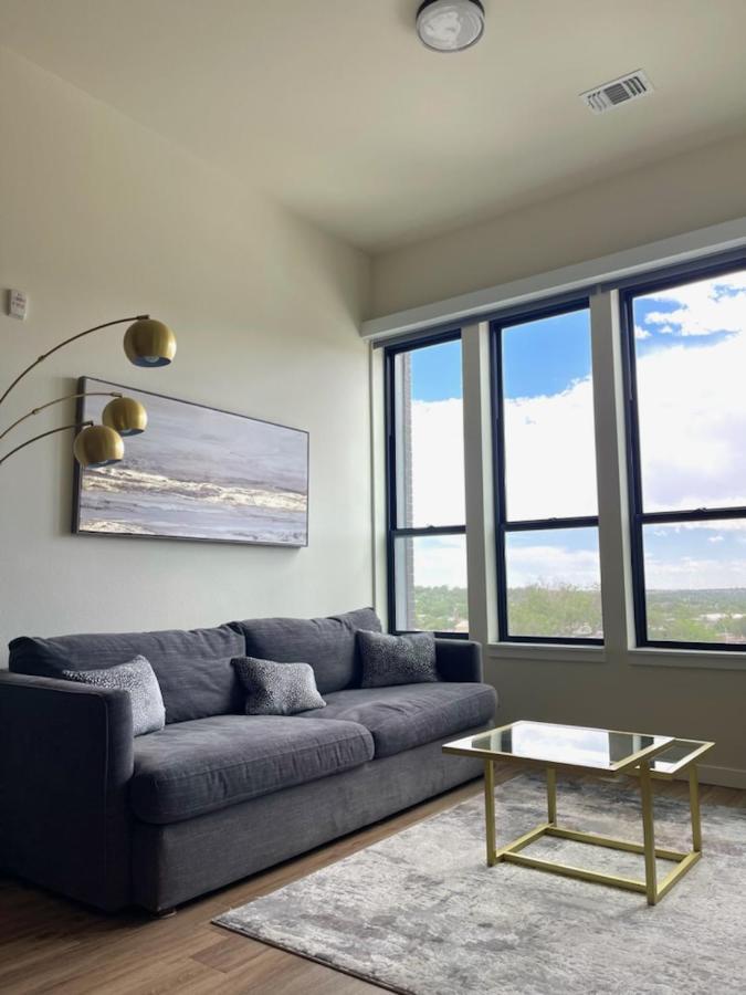 Апартаменты Colorado Springs Luxurious Unit With Mountain View Экстерьер фото